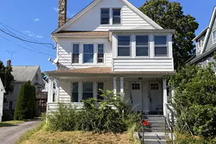 176 Manhattan Ave, Bridgeport, CT 06606 - Photo 1