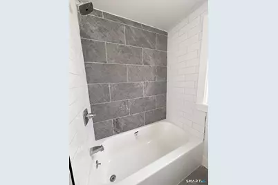 26 Sention Avenue, Norwalk, CT 06850 - Photo 8