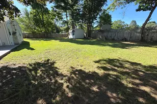 77 Curtis Rd, Glastonbury, CT 06033 - Photo 24