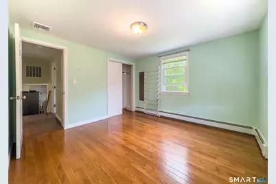 82 Sande Avenue, Waterbury, CT 06710 - Photo 14