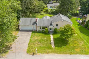 82 Sande Ave, Waterbury, CT 06710 - Photo 1
