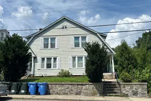 126 Prospect St, Norwich, CT 06360 - Photo 1