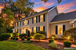 32 Sail Harbour Dr, New Fairfield, CT 06812 - Photo 1