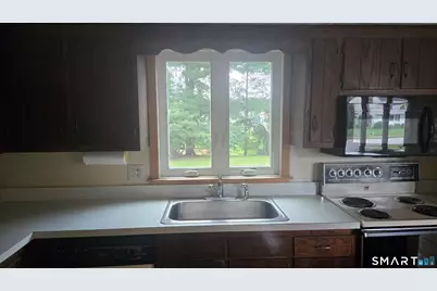 121 Carriage Drive, Manchester, CT 06040 - Photo 14