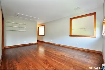2 Metacomet Drive, East Granby, CT 06026 - Photo 22