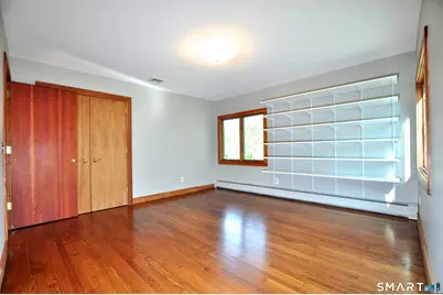 2 Metacomet Drive, East Granby, CT 06026 - Photo 30