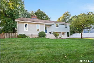 31 Oxford Drive, Glastonbury, CT 06033 - Photo 2