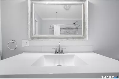 161 Broadway #1, Norwich, CT 06360 - Photo 8