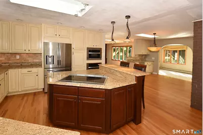27 Gail Drive, Ellington, CT 06029 - Photo 10