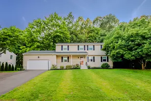 132 Hollyberry Ln, Plainville, CT 06062 - Photo 1