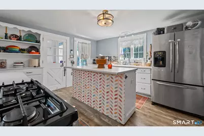 271 Meriden Avenue, Southington, CT 06489 - Photo 12