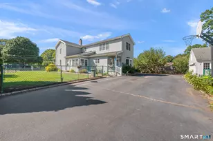 271 Meriden Ave, Southington, CT 06489 - Photo 4