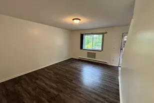 497 Scott Rd, Waterbury, CT 06705 - Photo 6