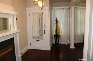 44 Brownell St, New Haven, CT 06511 - Photo 2