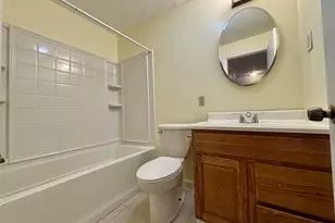 231 Boston Post Rd, East Lyme, CT 06333 - Photo 18