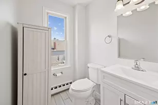 70 Center St, Wallingford, CT 06492 - Photo 10