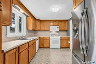 46 Westview Ln, Glastonbury, CT 06033 - Photo 6