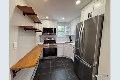 219 Adams Street, Bridgeport, CT 06607 - Photo 20