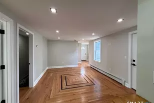 219 Adams St, Bridgeport, CT 06607 - Photo 14