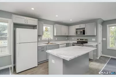 20 Philo Curtis Road #B, Newtown, CT 06482 - Photo 6