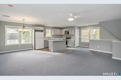 20 Philo Curtis Road #B, Newtown, CT 06482 - Photo 2