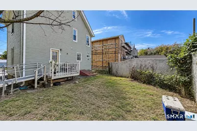 431 Jane Street, Bridgeport, CT 06608 - Photo 18