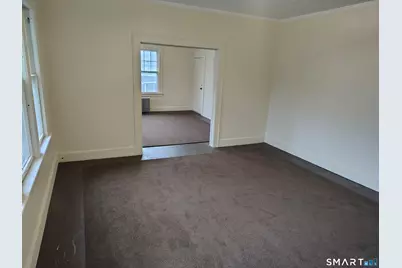 32 Wood Street, Meriden, CT 06451 - Photo 12