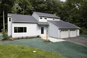 45 Toll Gate Rd, Glastonbury, CT 06073 - Photo 1
