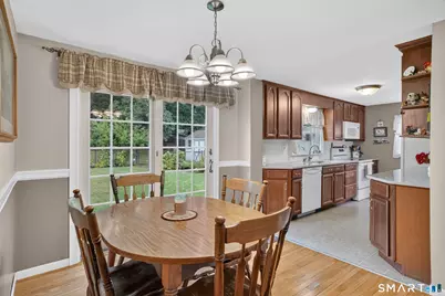 10 Roosevelt Boulevard, Enfield, CT 06082 - Photo 8