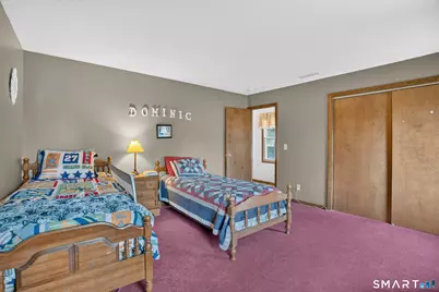 10 Roosevelt Boulevard, Enfield, CT 06082 - Photo 18