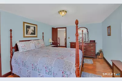 215 Oak Street, Manchester, CT 06040 - Photo 14