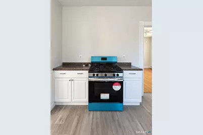 35 Maple Street, New Haven, CT 06511 - Photo 4
