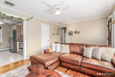 79 Aircraft Road, West Haven, CT 06516 - Photo 6