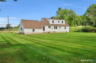 676 Bush Hill Rd, Manchester, CT 06040 - Photo 4