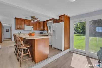 676 Bush Hill Road, Manchester, CT 06040 - Photo 10