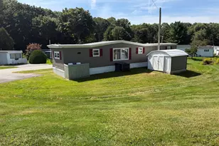 41 Old Wood Rd, Mansfield, CT 06268 - Photo 4