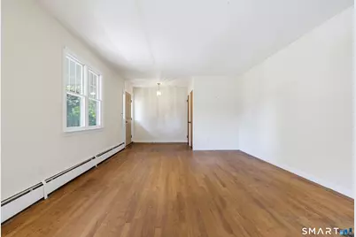 29 Verplank Avenue, Stamford, CT 06902 - Photo 14