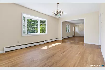 29 Verplank Avenue, Stamford, CT 06902 - Photo 16