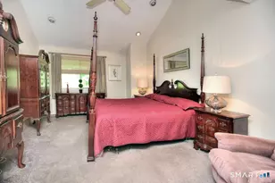 100 Glen Side, Wilton, CT 06897 - Photo 8
