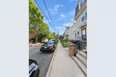 5 Brown Avenue #5, Stamford, CT 06902 - Photo 8