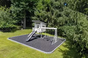 460 Cascade Rd, Stamford, CT 06903 - Photo 6