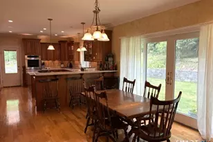 7 Egypt Ln, Clinton, CT 06413 - Photo 6