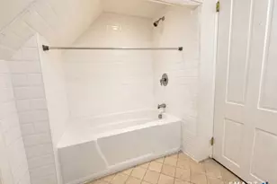 75 Waterbury Ave, Stamford, CT 06902 - Photo 8
