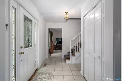 33 Brookwood Drive, Newtown, CT 06470 - Photo 10