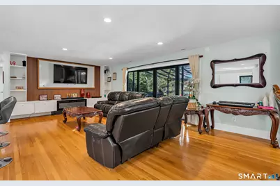 68 Parry Road, Stamford, CT 06907 - Photo 10