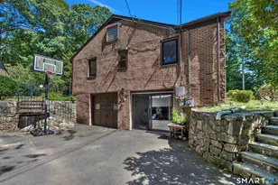 68 Parry Rd, Stamford, CT 06907 - Photo 34