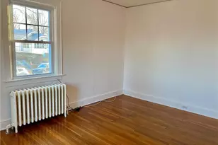 43 Mohegan Ave, Stamford, CT 06902 - Photo 6