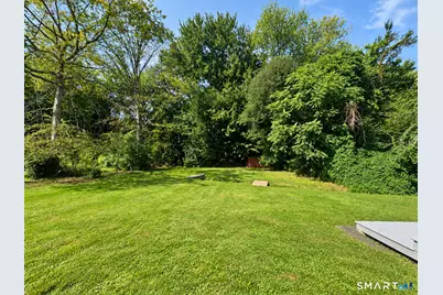 4 Robert Lane #B, Westport, CT 06880 - Photo 18
