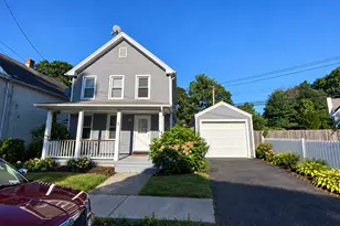 3 Alfred Ct, Stratford, CT 06615 - Photo 1