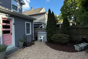 3 Alfred Ct, Stratford, CT 06615 - Photo 10